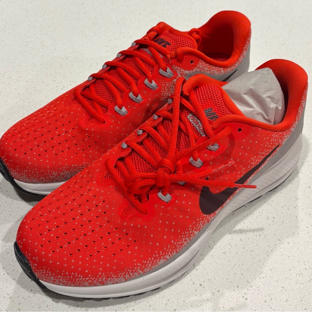 Men’s Nike Air Zoom Vomero 13